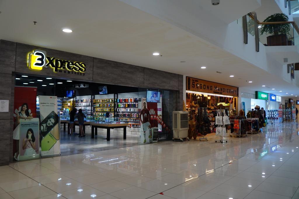 Greens Hotel & Suites Bintulu Eksteriør billede