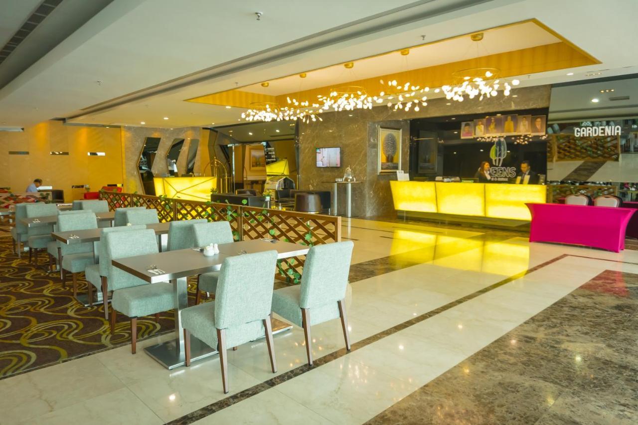 Greens Hotel & Suites Bintulu Eksteriør billede