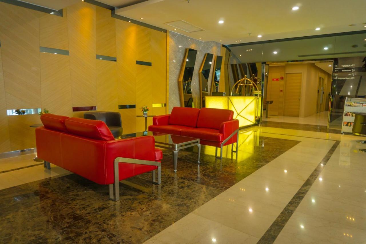 Greens Hotel & Suites Bintulu Eksteriør billede